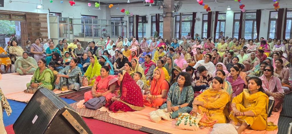 Shri Krishna Janmashtami and Vamana Avatar Episodes Narrated on the Fourth Day of Shrimad Bhagwat Katha